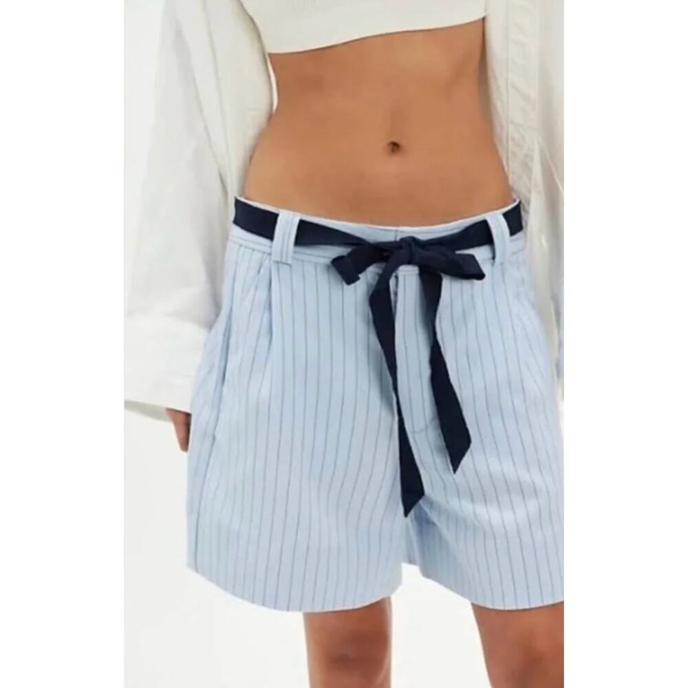 FREE PEOPLE Perfect Prep Pleated Shorts in Pale Blue Pinstripe Size 10 NEW